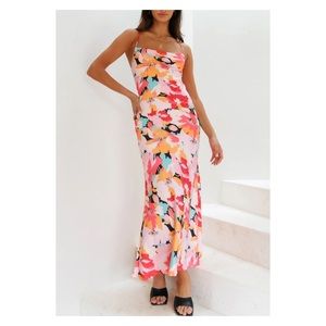 Hello Molly Floating Mind Maxi Dress Floral - M